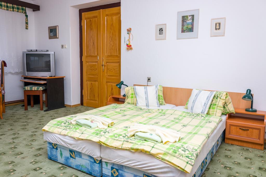 Pension U Josefa Kostalov Quarto foto